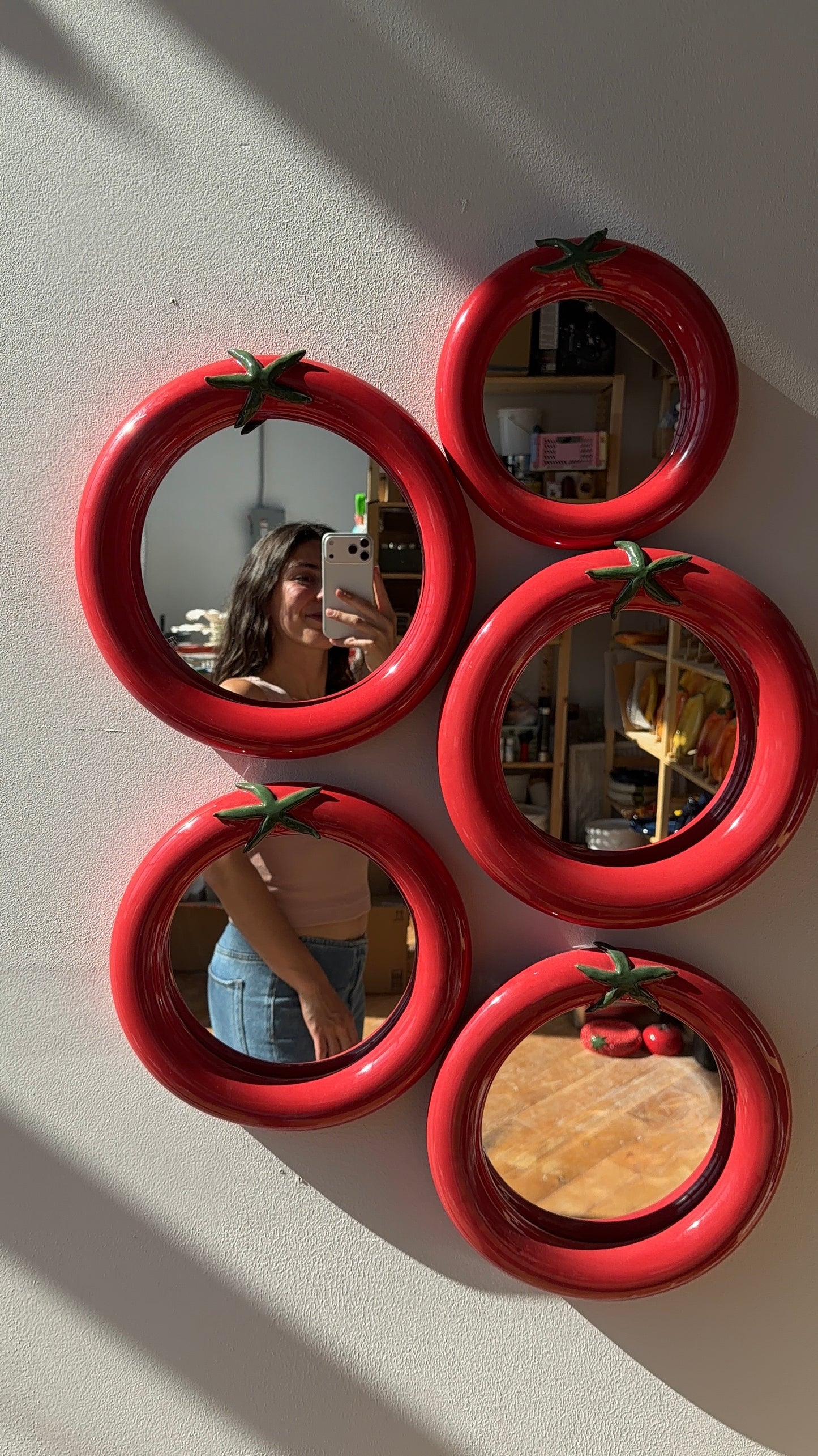 tomato mirror