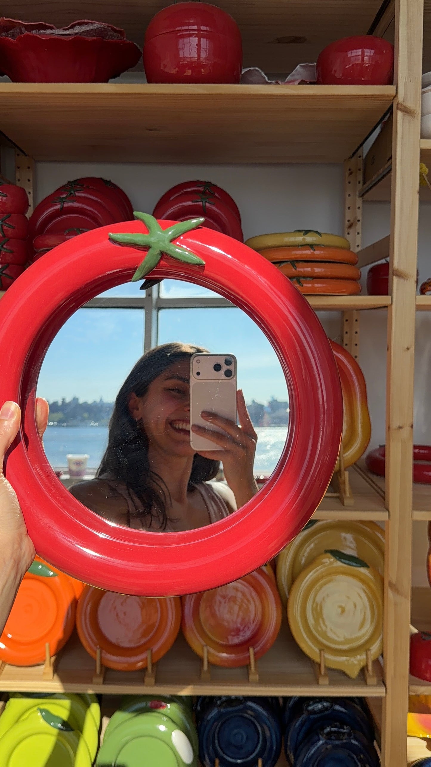 tomato mirror