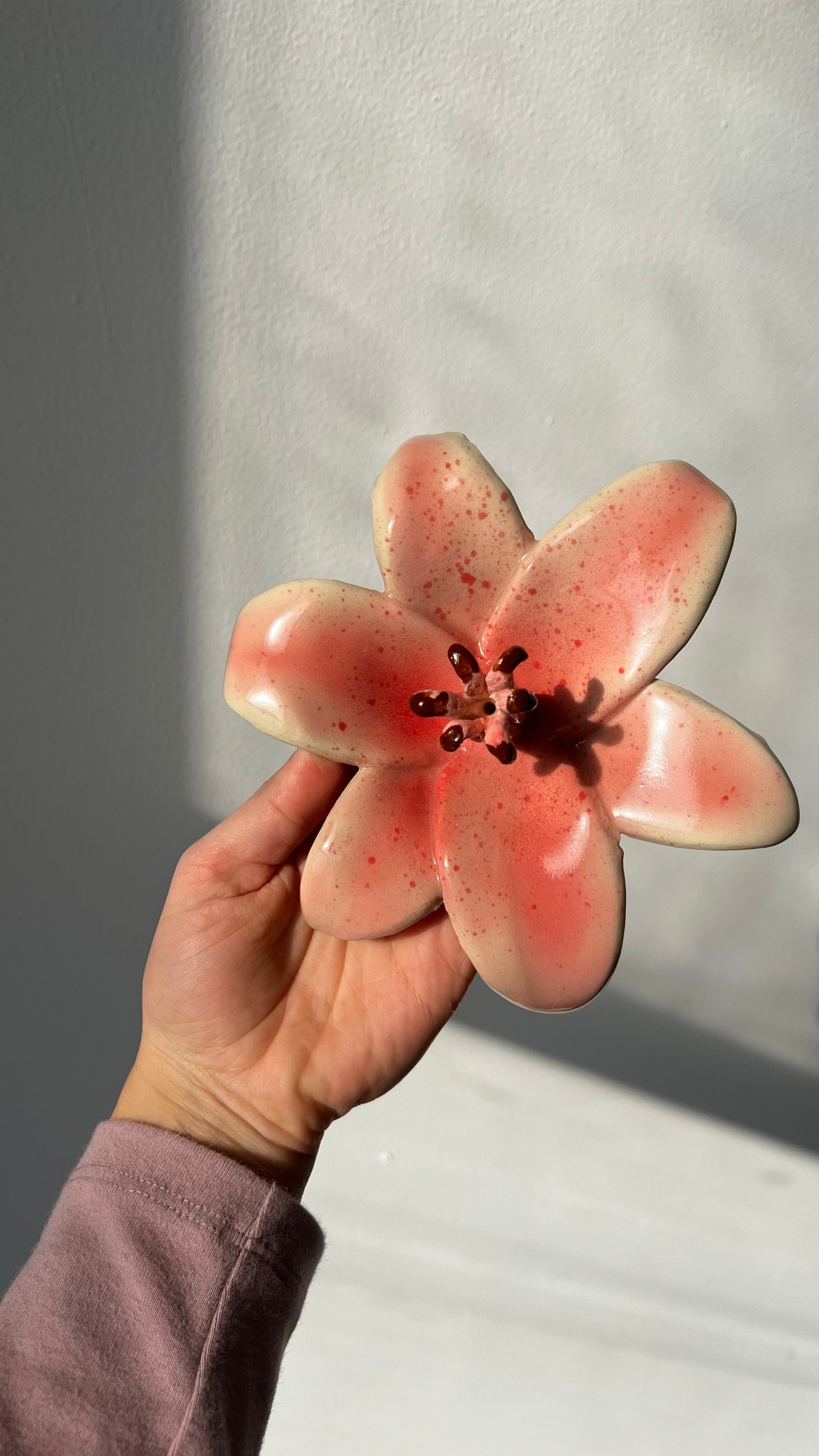 lily incense holder