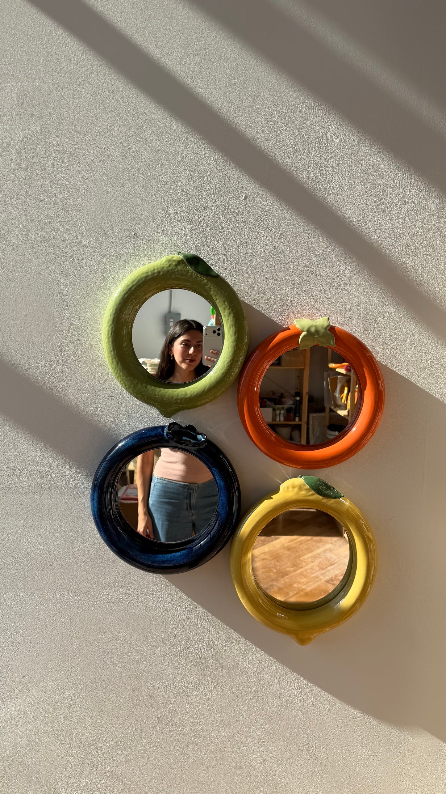 lemon bubble mirror