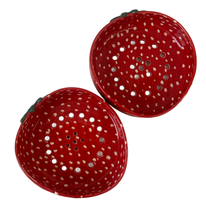 strawberry colander